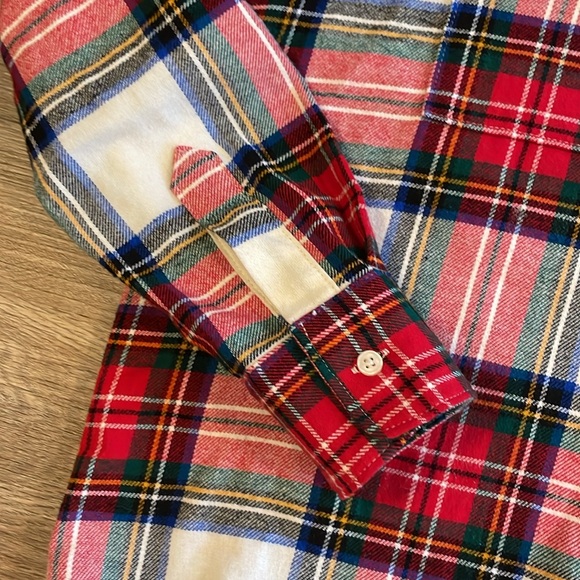 Old Navy White Tartan Loose Flannel Boyfriend Button Up Shirt - Picture 9 of 12